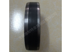 碳化鎢噴涂廠家?guī)懔私馓蓟u噴涂的技術(shù)步驟